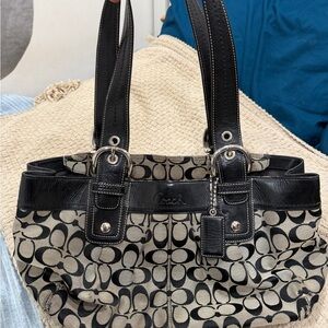 Coach Black and Cream Signature Shoulder Bag